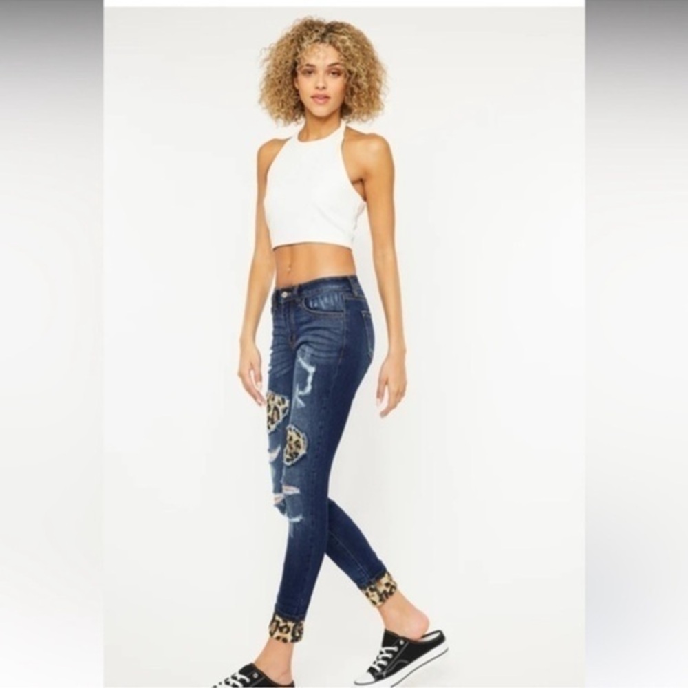 Kancan Vienna Mid Rise Super Skinny Jeans Sz
13/30